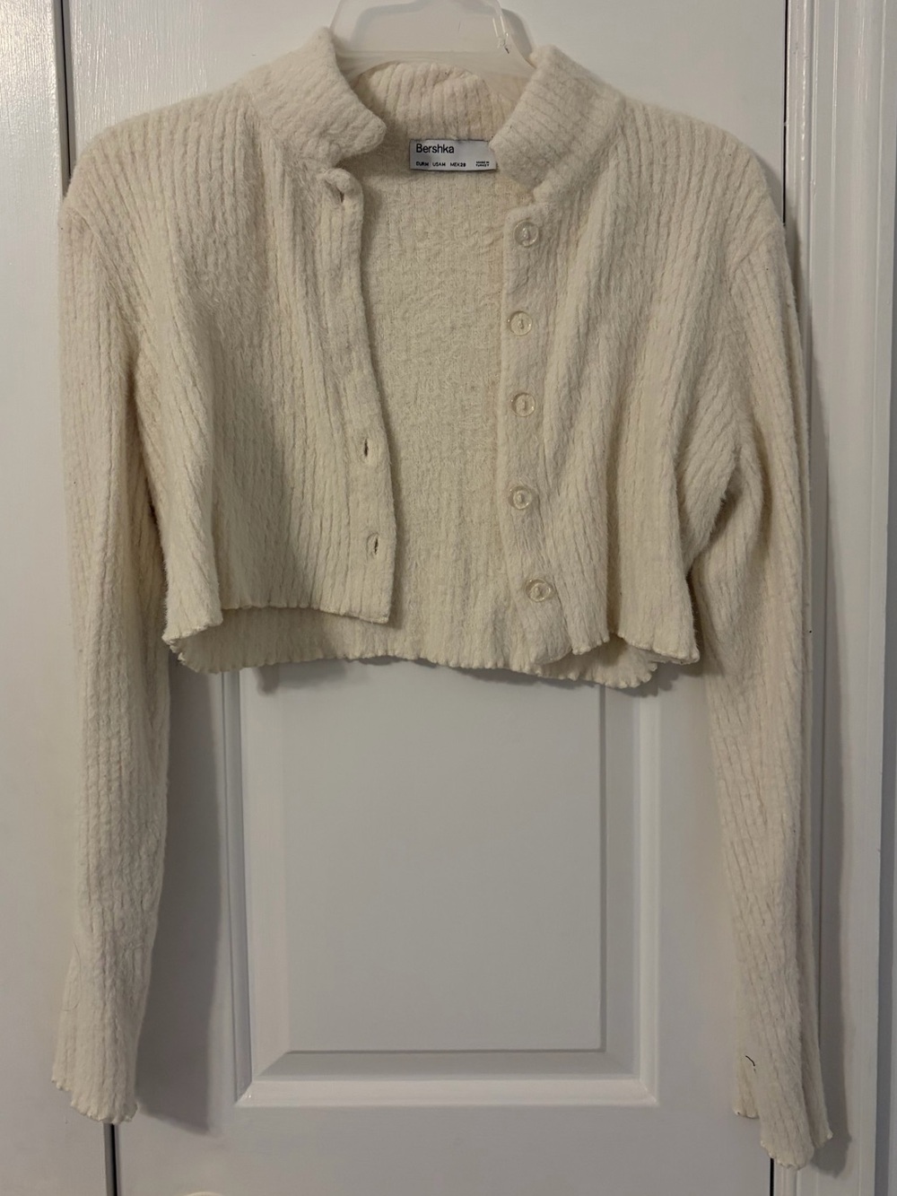 Bershka Cream Cropped Fuzzy Cardigan